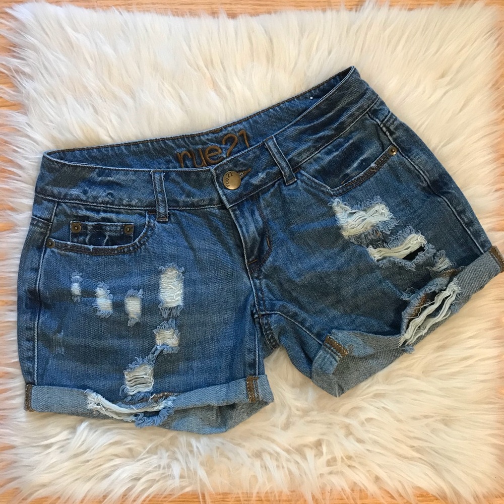 Short jeans